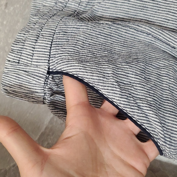 Lole Striped White & Navy Blue Women's Mini Shorts. Linen Blend. 4". Size L. - Picture 3 of 11